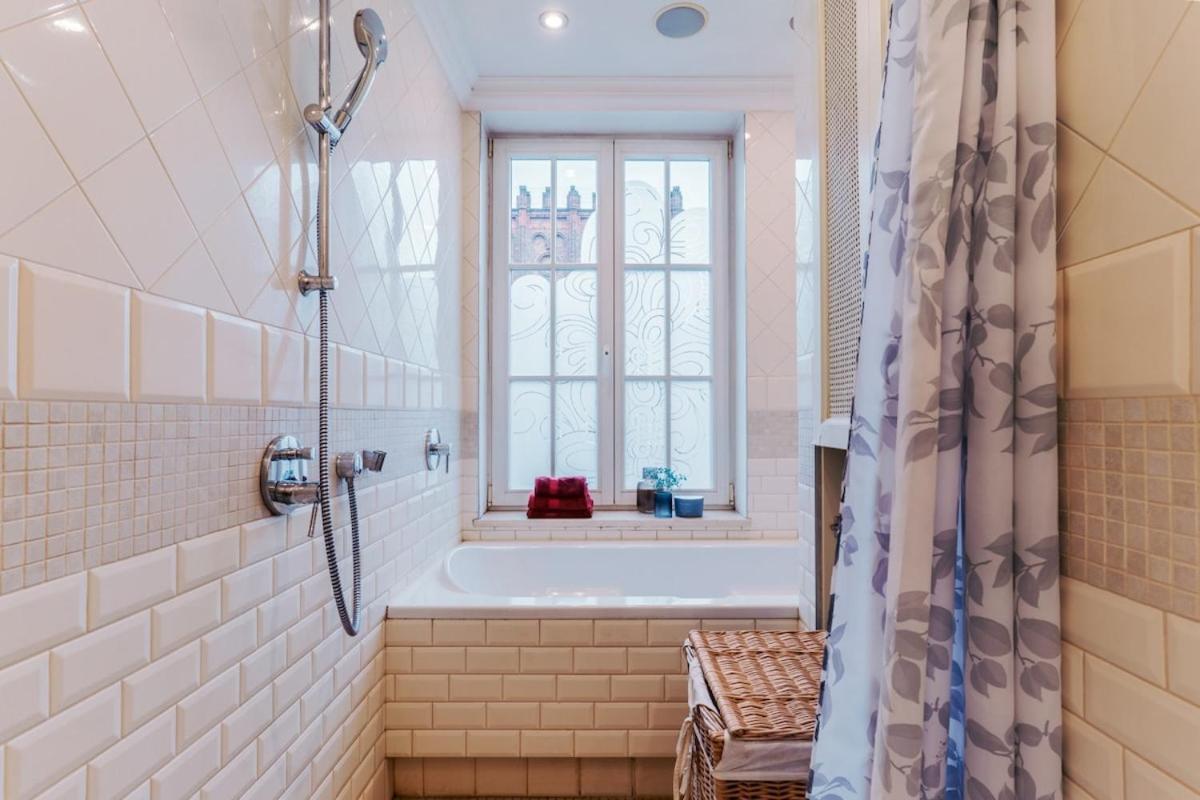 Apartament Old Town 2-bedroom Unique Gda2 Gdańsk